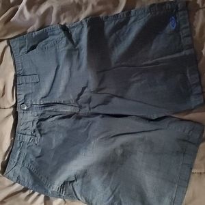 Oakley size33 shorts